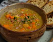 Herzhafte Erbsensuppe nach Omas Geheimrezept – Einfach und Lecker